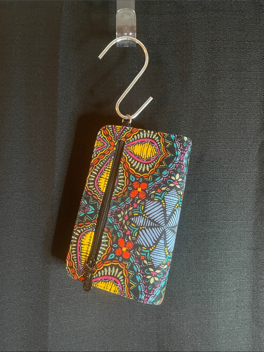 Thirty-One Colorful Pattern Cloth Wallet - Boho chic - like new! - Picture 3 of 12